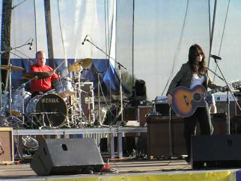 Peha/Katarína Knechtová - Príliš Veľa Sentimentu, pivní festival Olomouc 2008