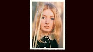 Mary Hopkin Post Card 6 The Puppy Song