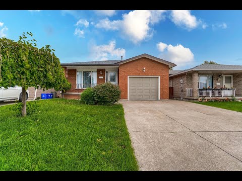 27 Janet Court, Hamilton Home for Sale - Real Estate Properties for Sale