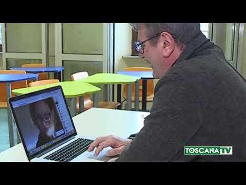 2020-11-25 FIRENZE -  SI ALLEGGERISCA IL DAD ,DICONO GLI STUDENTI DEL LICEO