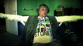ALKEHOL - ZLATEJ GRÁL ( oficiální videoklip ) ALKEHOL - ZLATEJ GRÁL ( oficiální videoklip )