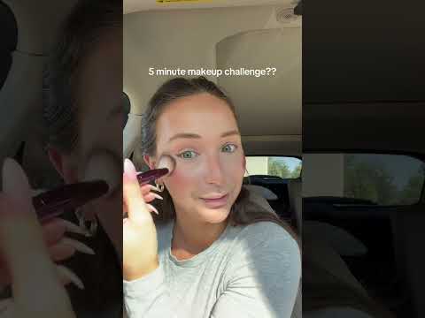 Silky Blur Hydrating Longwear Concealer