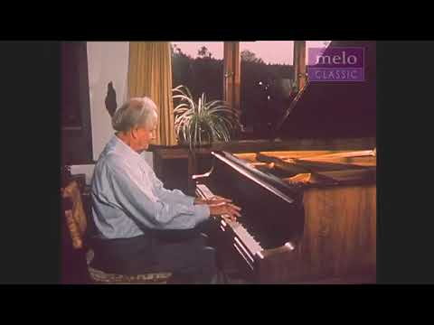 Wilhelm Kempff plays Brahms Capriccio in G Minor, op 116/3 (1975)