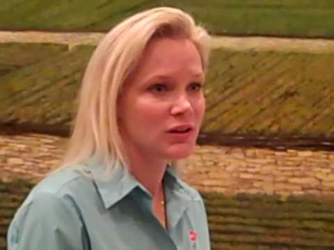 Lisa Key Discussing Spec's & Nomacorc's Partnership.mp4
