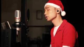 The Christmas Song (Chestnuts Roasting On An Open Fire)