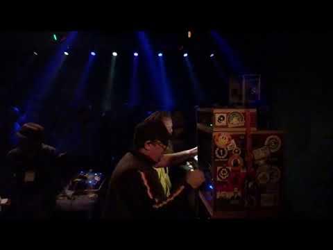 Roots ista posse (fr) - Om Namah Shivaya & Dub (xl version) @ Zappa (b) 040322