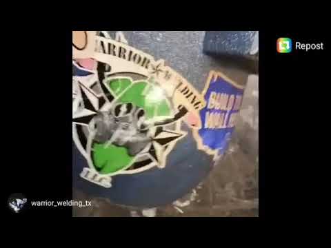 download lagu mp3 mp4 Hood Woofers, download lagu Hood Woofers gratis, unduh video klip Hood Woofers