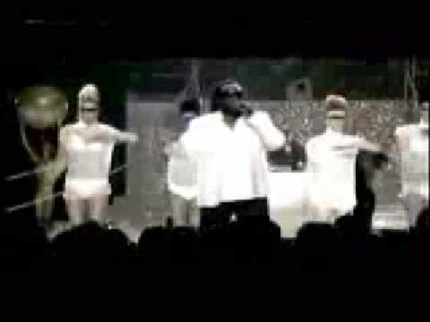 Bob Sinclar ft Steve Edwards-World Hold On(Live)