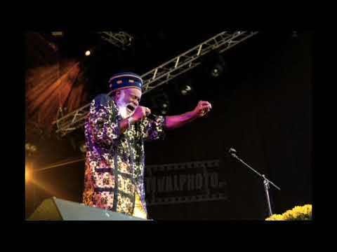 Abyssinians live concert in Paris, France (1989)