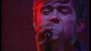 Blur - Movin&#39; On live 1997