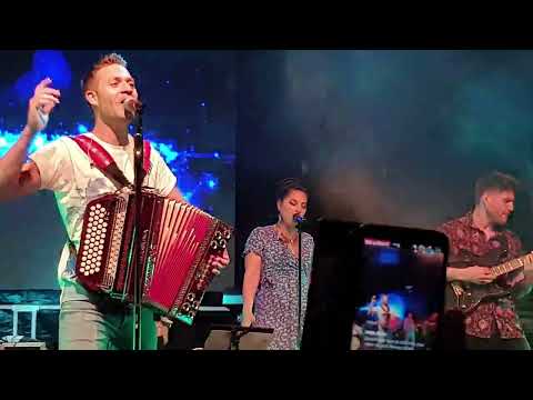 C'est l'Amitié - Tom Mathis (Concert live 10 ans - 10 Jahre Jubiläum mit Liveband)