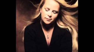 Mary Chapin Carpenter - On With The Song