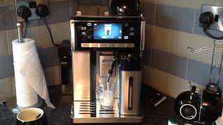 Delonghi PrimaDonna Exclusive ESAM 6900.M - відео 1