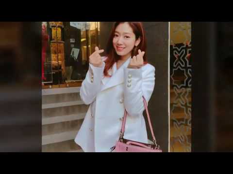 180101. Spotted Park Shin Hye New Year with her friends and her friend mom