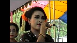 Download lagu MBALON // WOLU WOLU IROMO ~ NYI WARIATI Cs mp3