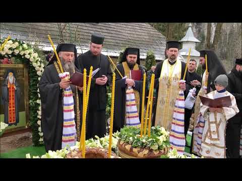 Slujba Parastasului pentru arhim. Zenovie Ghidescu la Mănăstirea Nechit