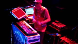 Show Me Your Stuff, Diamond Rings