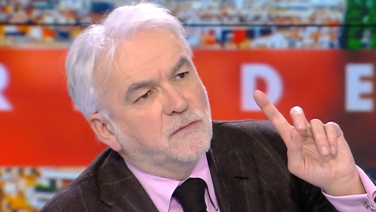 "L’analyse d’Emmanuel Macron n'est pas juste ! " : Pascal Praud revient sur les voeux du nouvel an