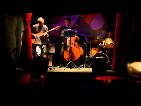 Theo Kapilidis Trio @ Dizzy Miles (excerpt)