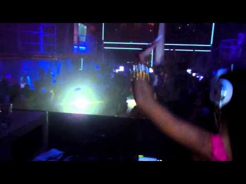 Evelin Scavo - Mambo Club, Goa India 31/5/14 Part 1