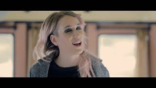 Le Deva   Grazie a te   Official Videoclip kBiazM0UeOk