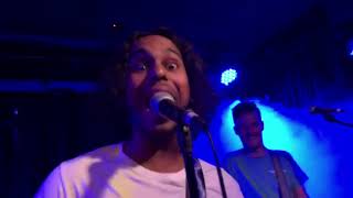 FRANK - On The Run (Ray Arnott cover) Live