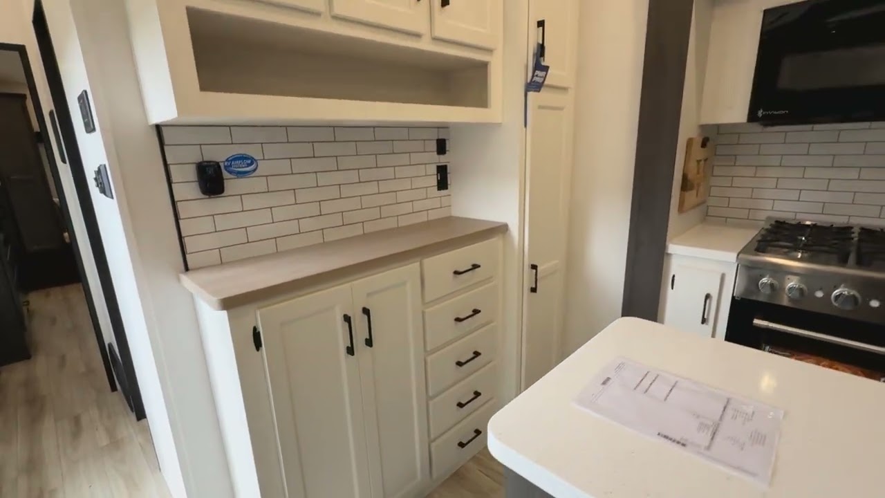 BRAND NEW 2026 Venture SportTrek Touring 365VFL / *WALK AROUND VIDEO*