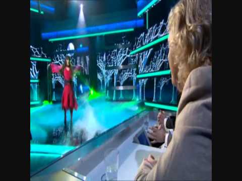 Noel Fielding "Wuthering Heights" (with intro+judges comments)
