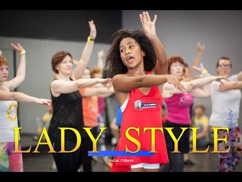 Salsa cubana Lady style (Woman salsa dance lessons), estilo femenino en salsa rumba #SalsaCubana