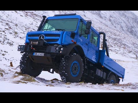 2019 Mercedes Unimog U 4023 Snow Off-Road Driving
