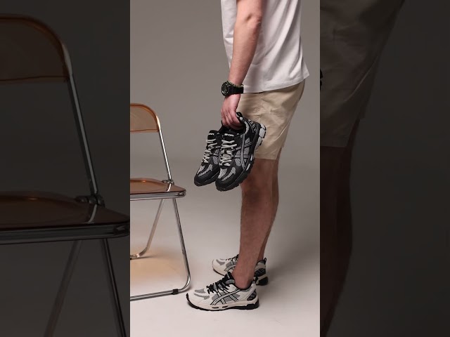 Чоботи жіночі шкіряні байка хутро 592641 Чорний Кросівки чоловічі сітка 592012 Білі