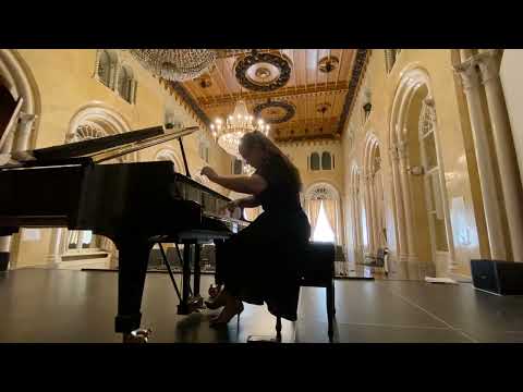 M. Ponce: Intermezzo, played by Melika Buza