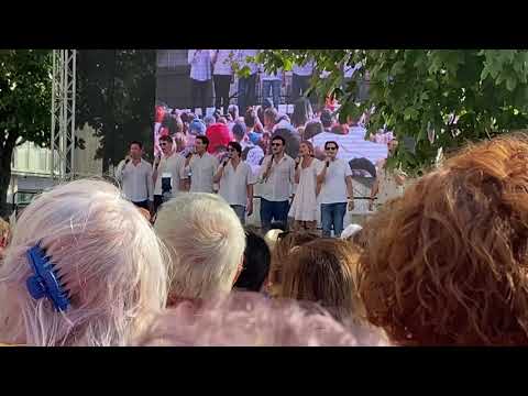 Dino Benjamin & Gyöngyösi Zoltán - Elégedett dal (Pinokkió)