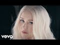 Videoklip Christina Aguilera - Fall In Line (ft. Demi Lovato)  s textom piesne