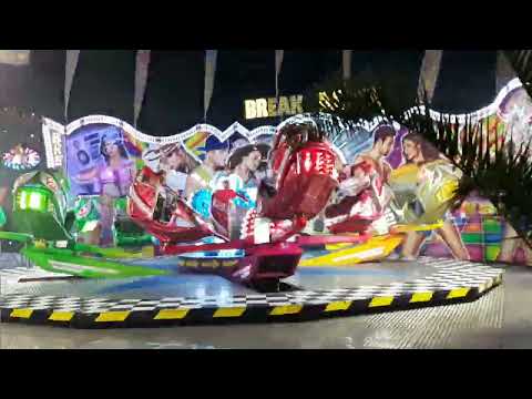 Break dance at the lunapark