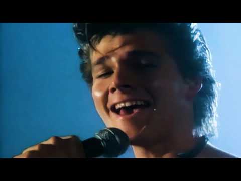 Videoclip de Take on Me (Single Version) — a-ha