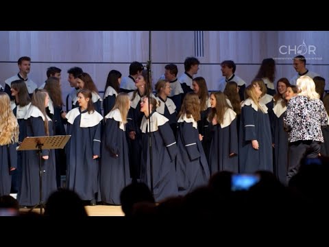 Chór Uniwersytetu Medycznego w Łodzi - QUEEN - "Bohemian Rhapsody"