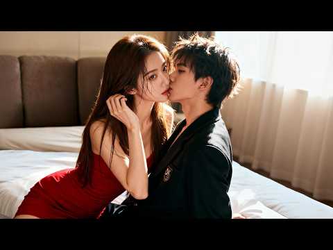 love that should have been stagnant suddenly erupted when he whispered in her ear:Sister,I want you!