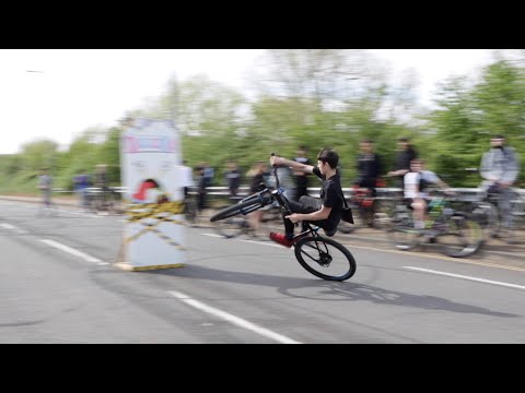 The Biggest BikeLife Wheelie Competition! - Swerve Sunday!!