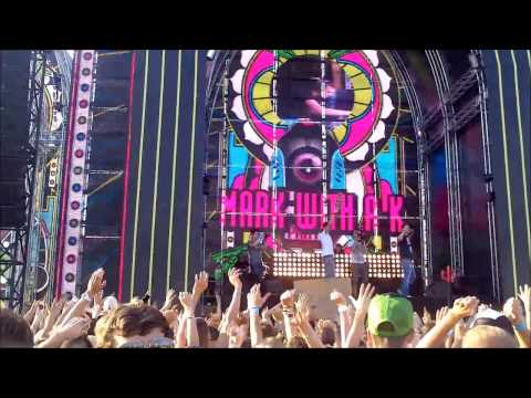 Mark with a K @ Laundry Day 2012 - video compilation