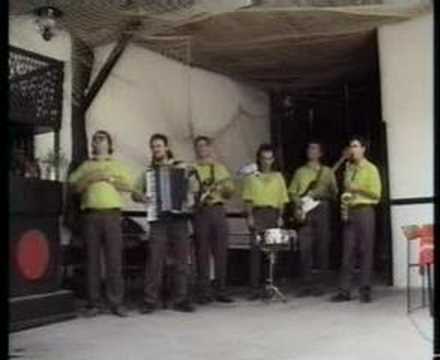 Cane Nikolovski gr. Elita  - Ulici  Temni