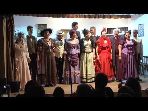 Heltai Jenő Naftalin című bohózata a KŐVÁGÓÖRSI SZÍNJÁTSZÓK előadásában 2018.04.14