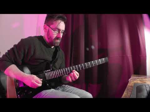 Level 42 - 'A Kinder Eye' - Intro Allan Holdsworth Cover and improv (re-uploaded - better audio)