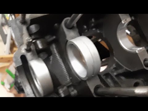 1972 VW Superbeetle engine rebuild Vlog 2: final bearing check