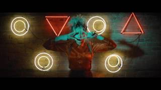 Jessica Hernandez &amp; the Deltas - Hot To Trot (Official Video)