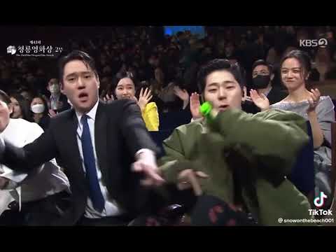 GO KYUNG PYO quẩy còn sung hơn chính chủ ZICO 🤣🤣 #bluedragonfilmawards