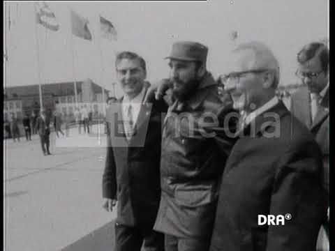 Fidel Castro und Erich Honecker treffen sich zur Ernst-Thälmann-Insel in Ostberlin, 1972