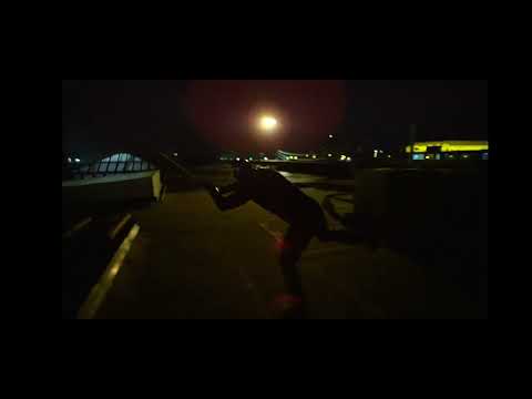 Marvel's Daredevil season 2 swinging scene