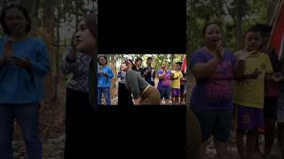 Download lagu pargoy ne dek mintul ancen gawe pak no klepek',#mintul #pargoy #wokochannel #vidioshort mp3 Download lagu pargoy ne dek mintul ancen gawe pak no klepek',#mintul #pargoy #wokochannel #vidioshort mp3