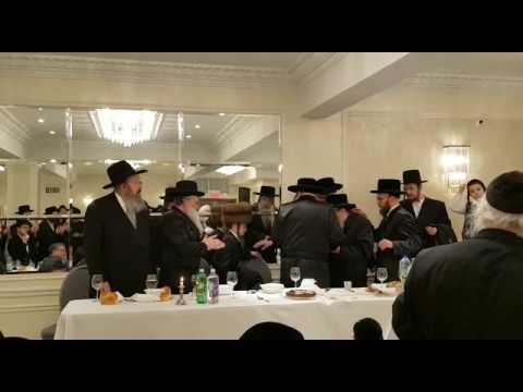 שמחת הבר מצוה פון נכד הגר''י וואזנער בן לחתנו האדמור מטריסק